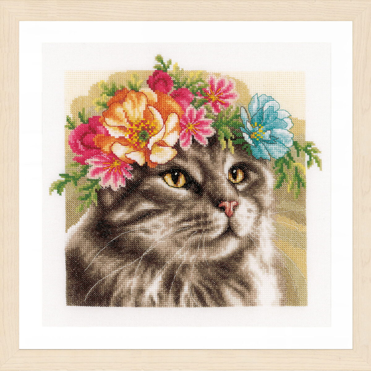 0191867 Telpakket kit Maine coon met bloemenkrans